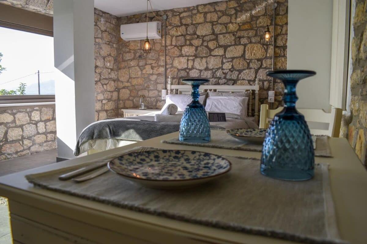 Вілла Coastal Stone Hideaway With Stunning Scenery Kitriai Екстер'єр фото